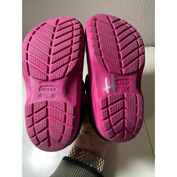 Crocs | Pink Black Fuzzy Clogs Sz 12-13‎ Shoes - Picture 4 of 5